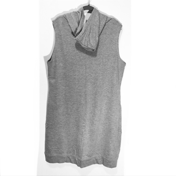 👟Yukon Sleeveless Dress 👟 - Picture 5 of 7